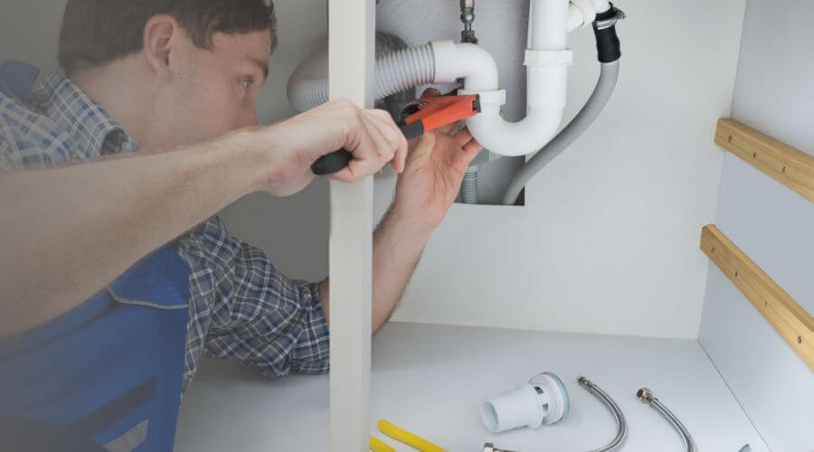 Local expert plumbing services in Fairmount, IN